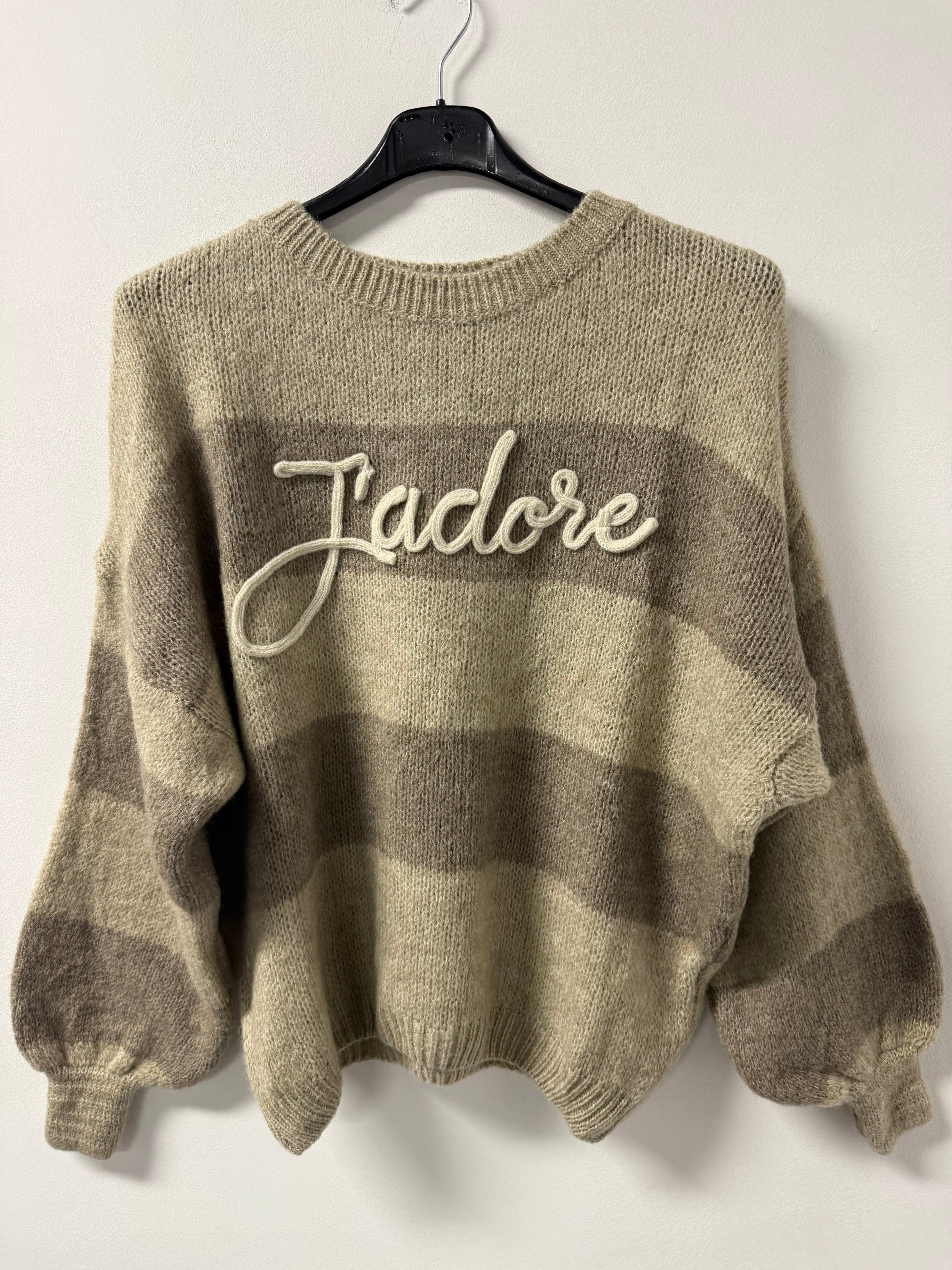 Maglione a righe con ricamo “J’adore