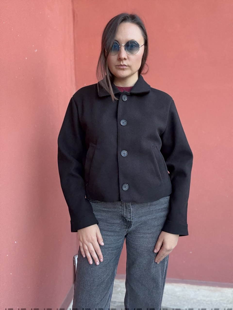 Cappotto corto nero teddy, caldo e oversize - made in italy