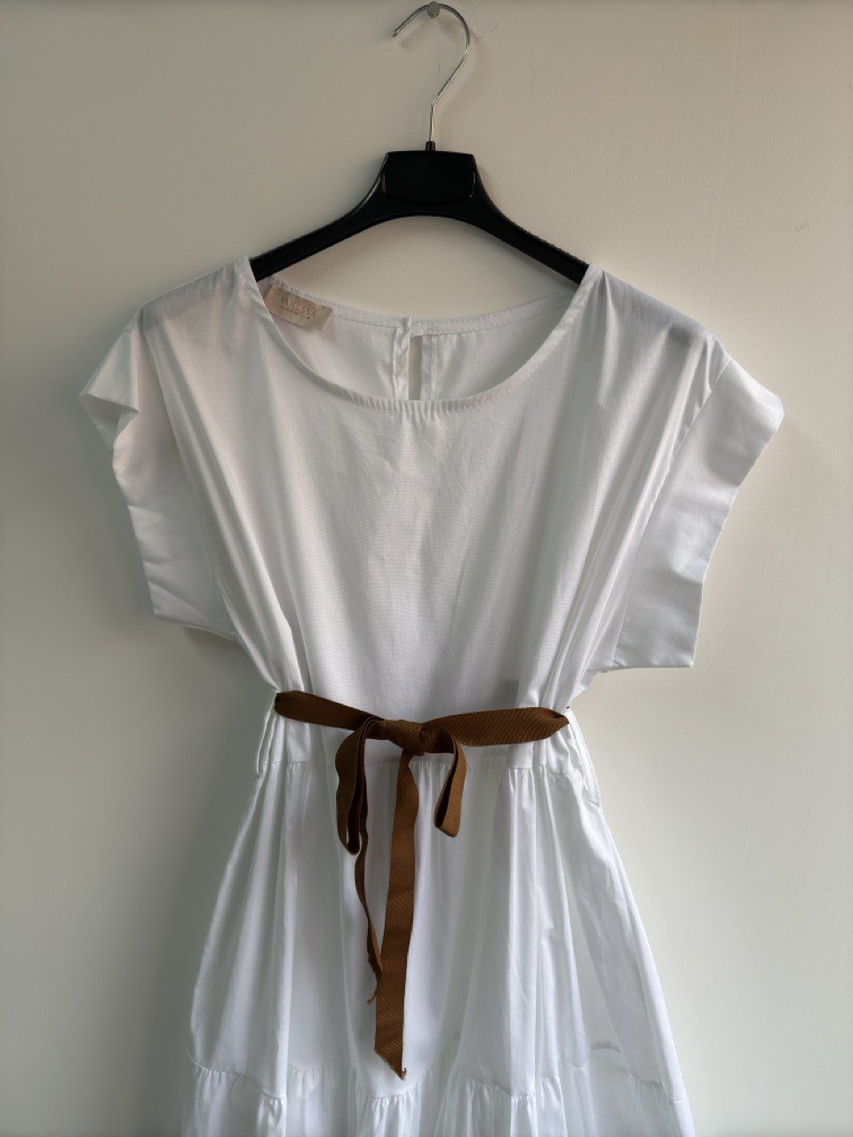 Abito Bianco Sole – in cotone con cintura - Nùa Boutique