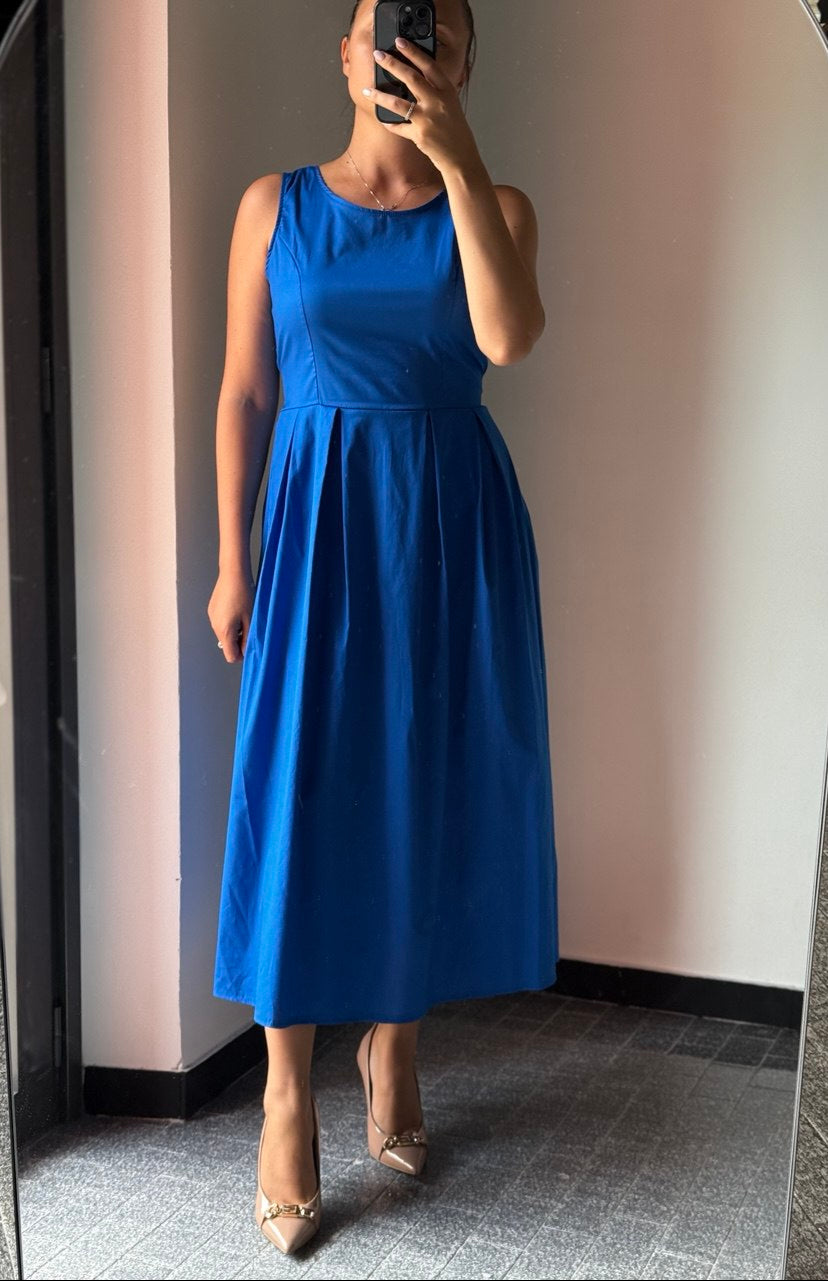 scarlett-abito-midi-blu--pieghe-elegante