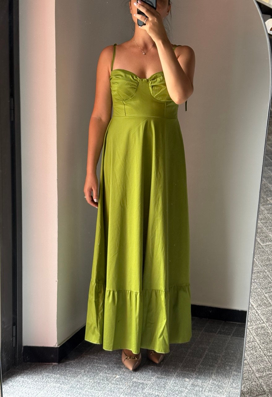 sofia-abito-lungo-verde lime-scollo-cuore-bretelline