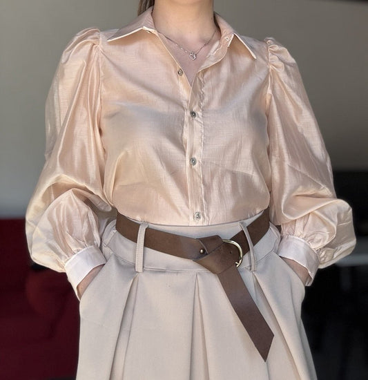 Camicia Sand Bloom – beige sabbia con colletto maxi - Nùa Boutique