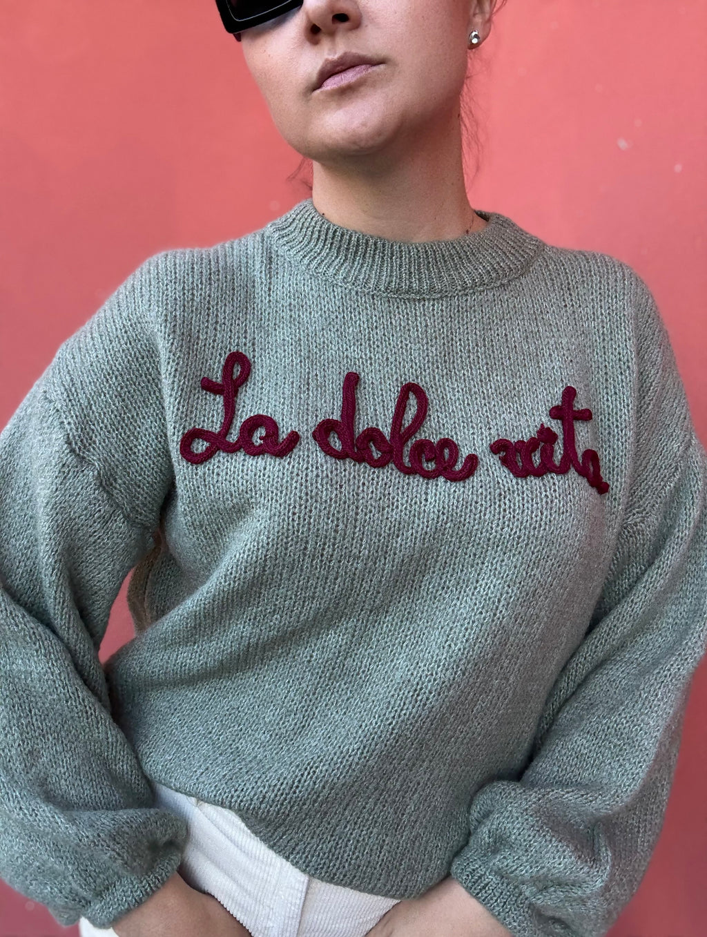 Ricamo la dolce vita maglioncino verde salvia