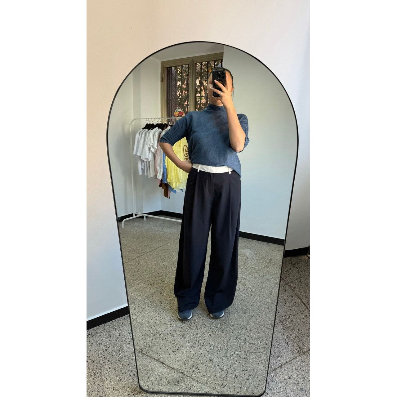 Pantalone Palazzo Blu "Lumina" con Dettaglio in Vita - Nùa Boutique