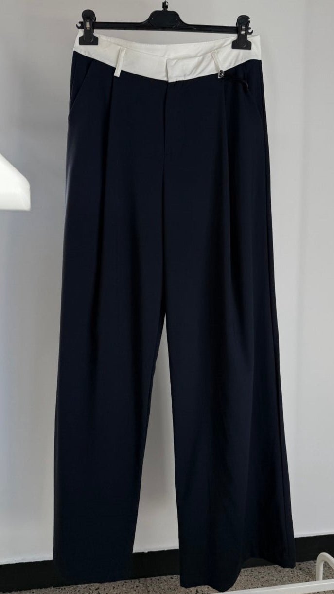 Pantalone Palazzo Blu "Lumina" con Dettaglio in Vita - Nùa Boutique