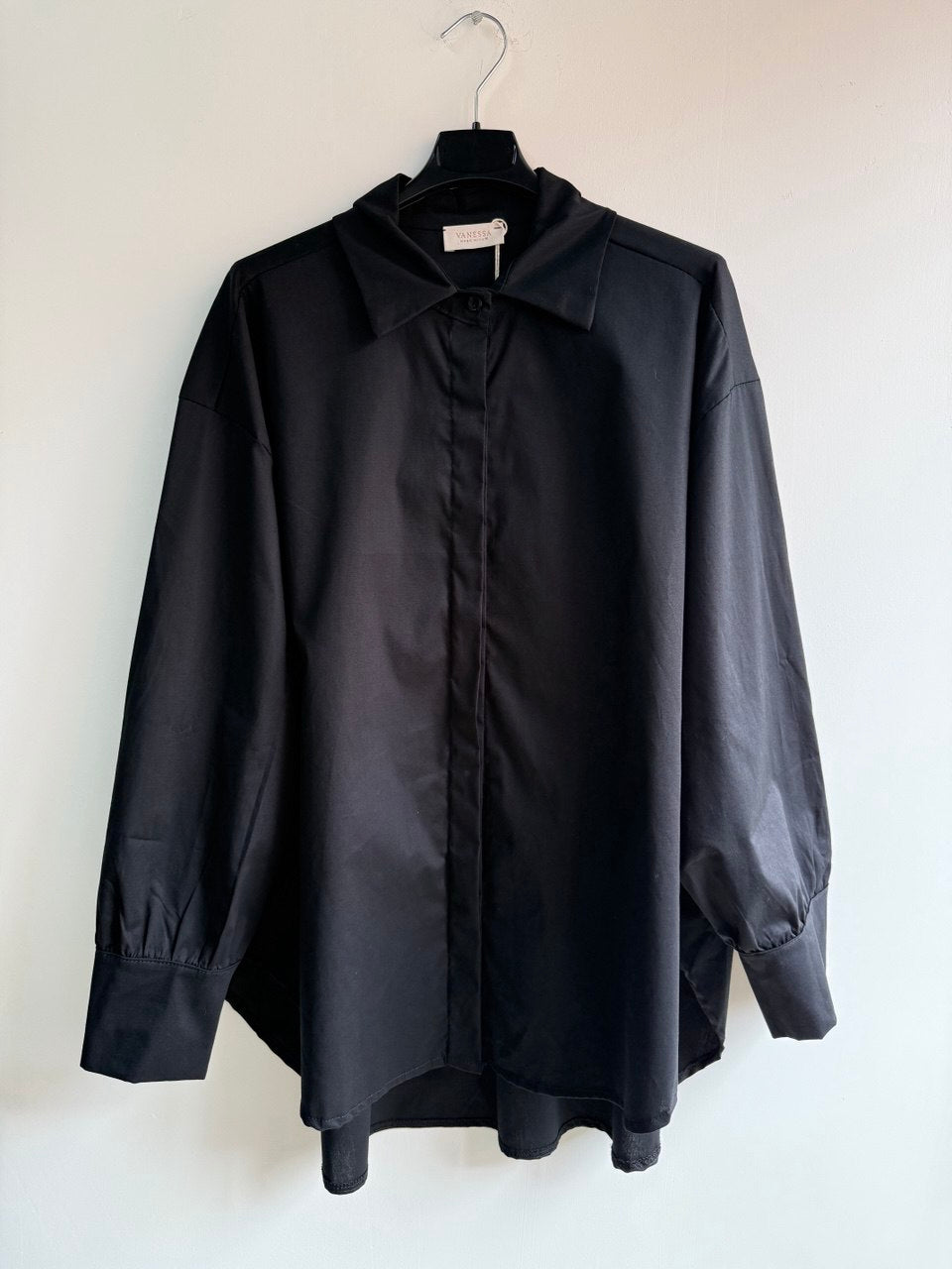 Camicia Oversize "No Vabbè" Nera con Ricamo Rosso - Cotone Made in Italy