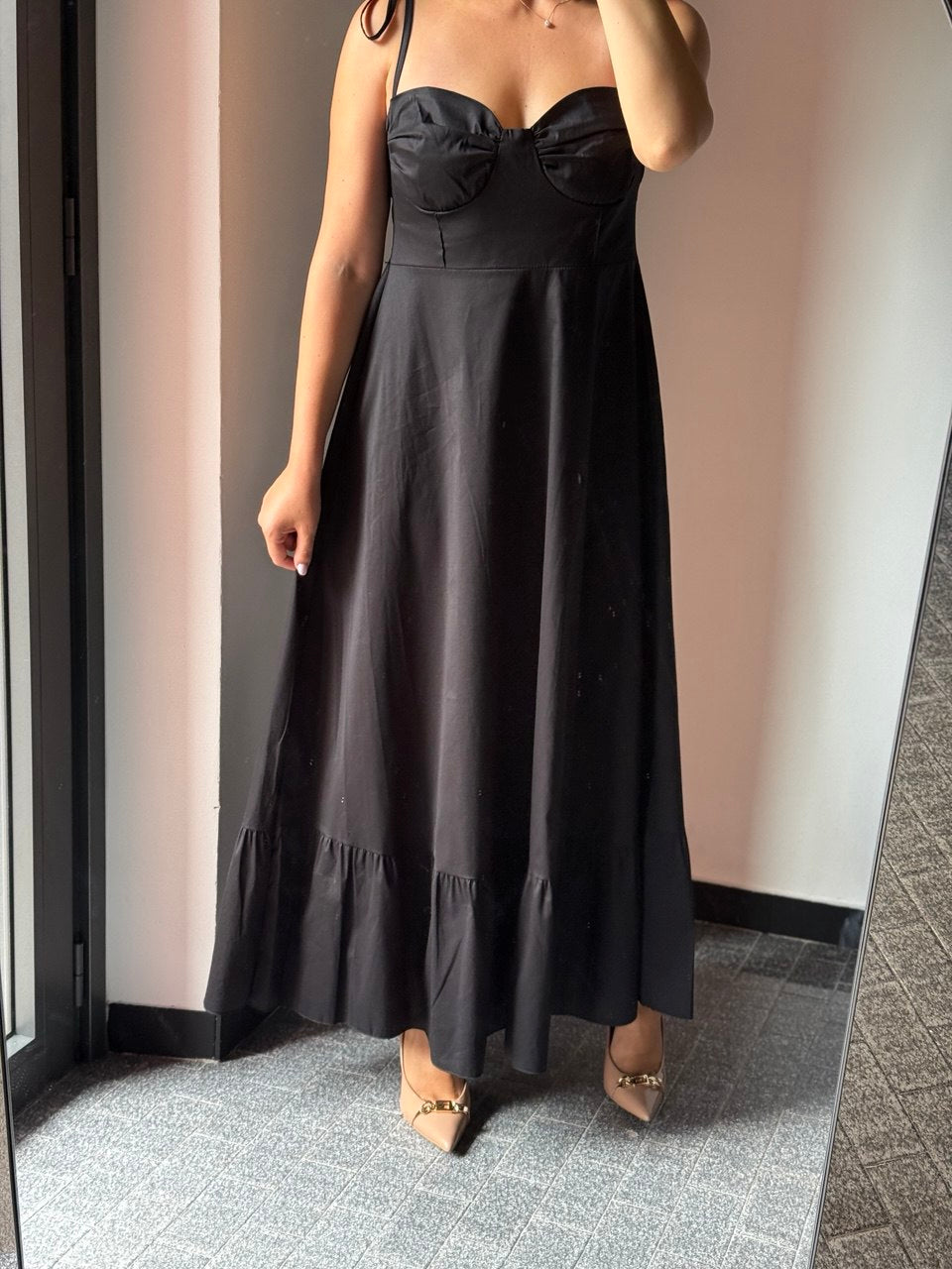 Abito lungo Sofia con scollo a cuore