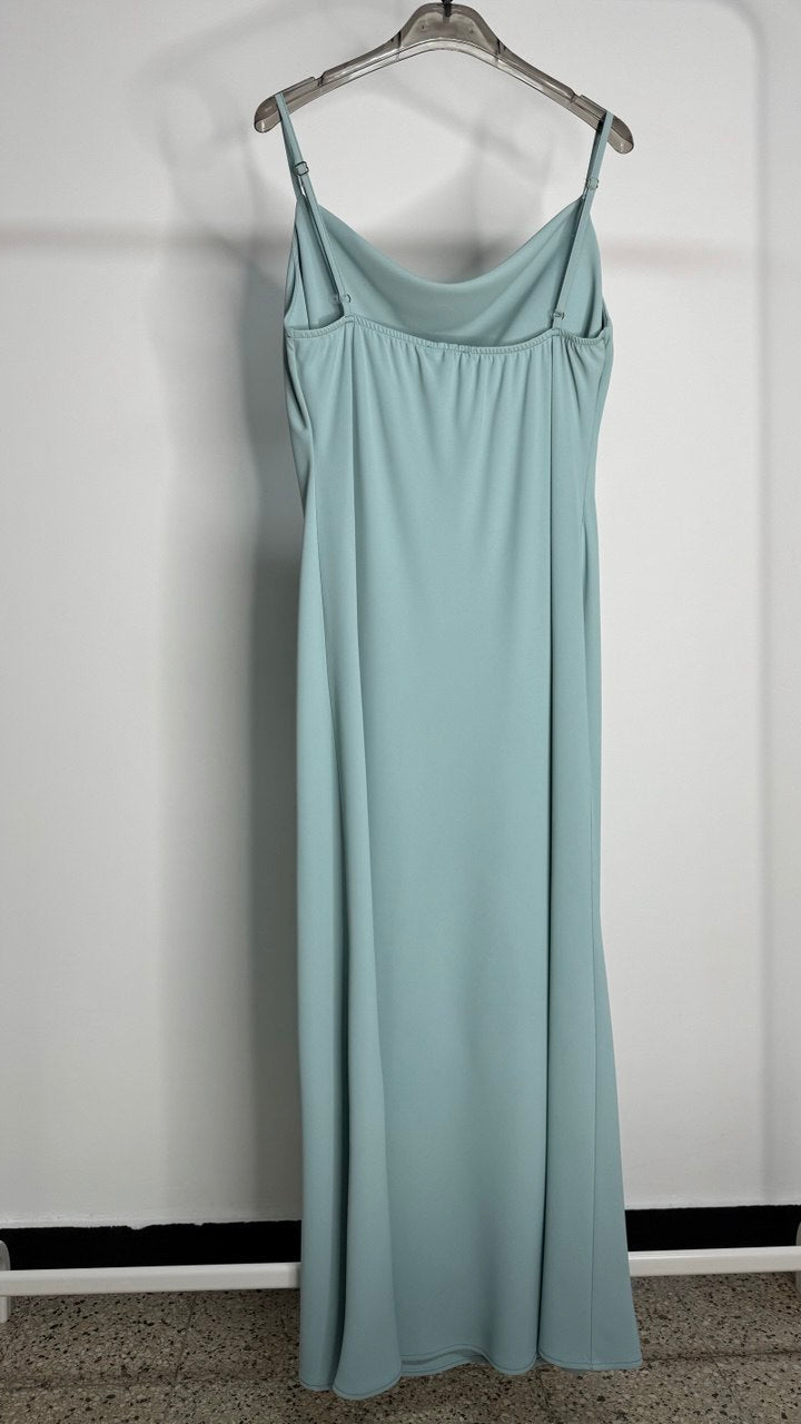 Vestito Lungo Verde Acqua con Fiore Applicato - Nùa Boutique